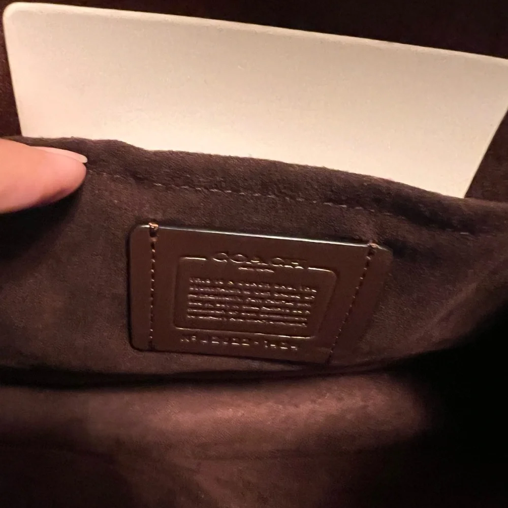 Authentic Coach Black & Brown Crossbody Bag with Matching Wallet - Picture 5 of 16